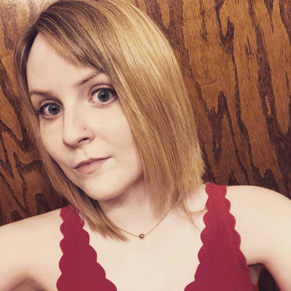 Meet your Posher, Jennie